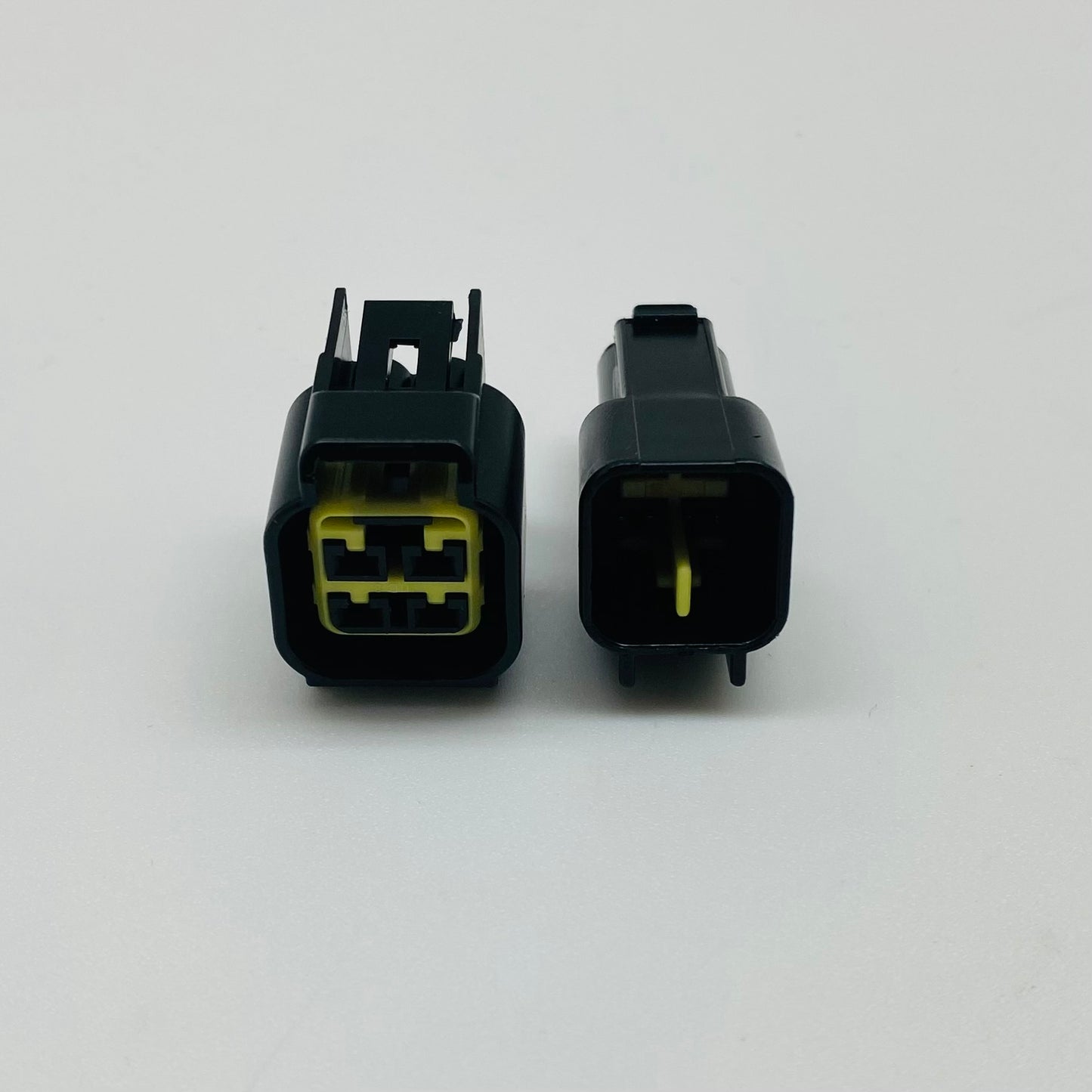 Etuvalon liittimet Talaria