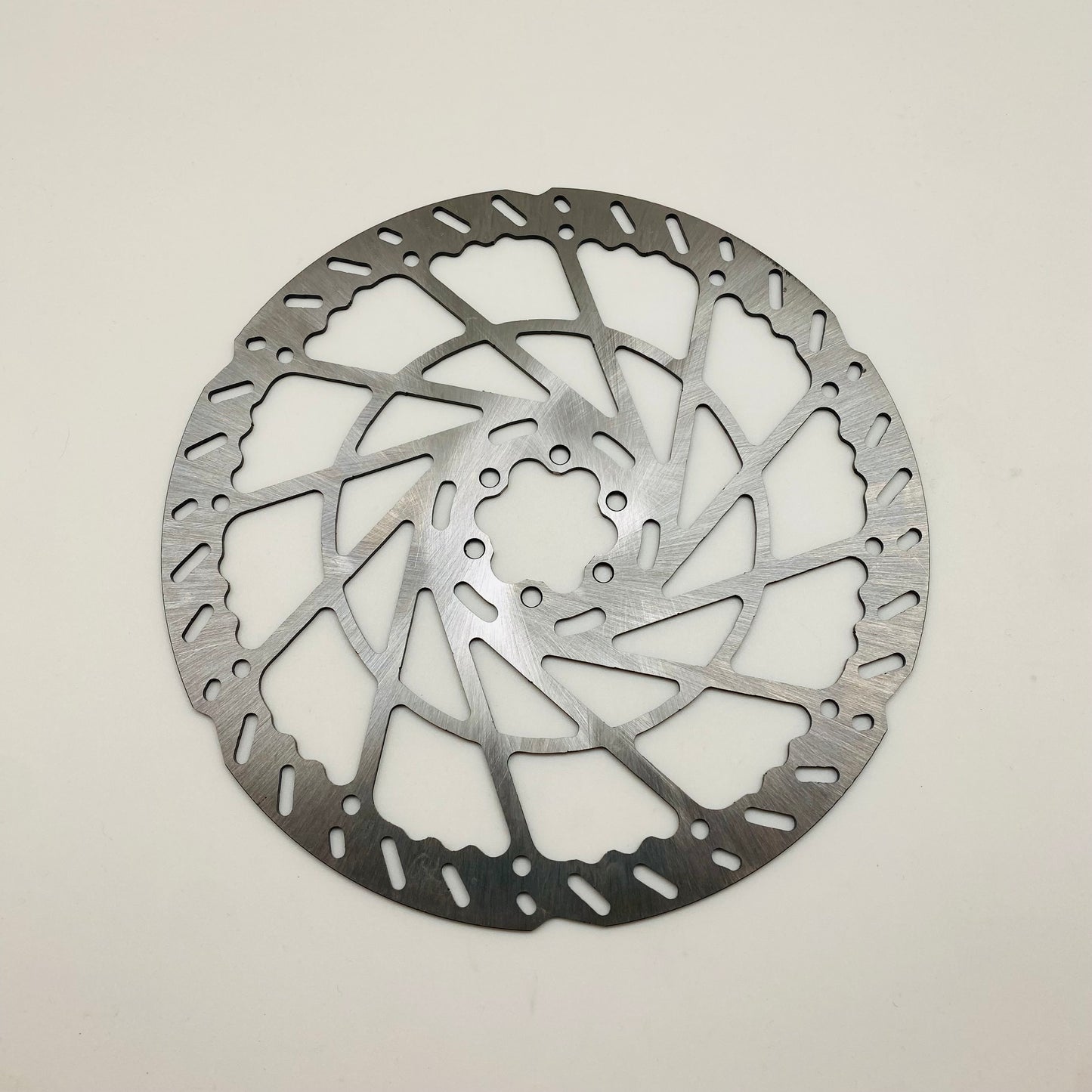 Etujarrulevy Talaria Sting/Sting R