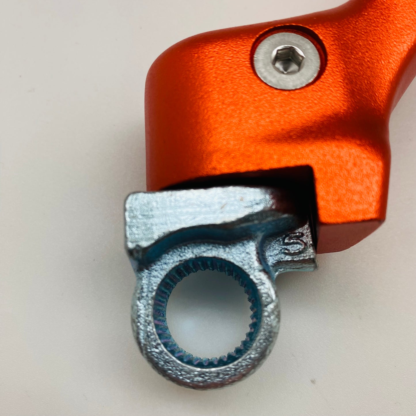 Ktm käynnistyspoljin